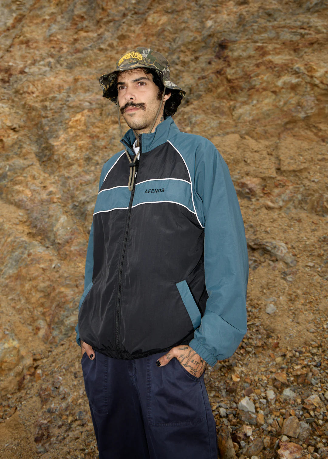 Spicy Sports Spray Jacket - Black