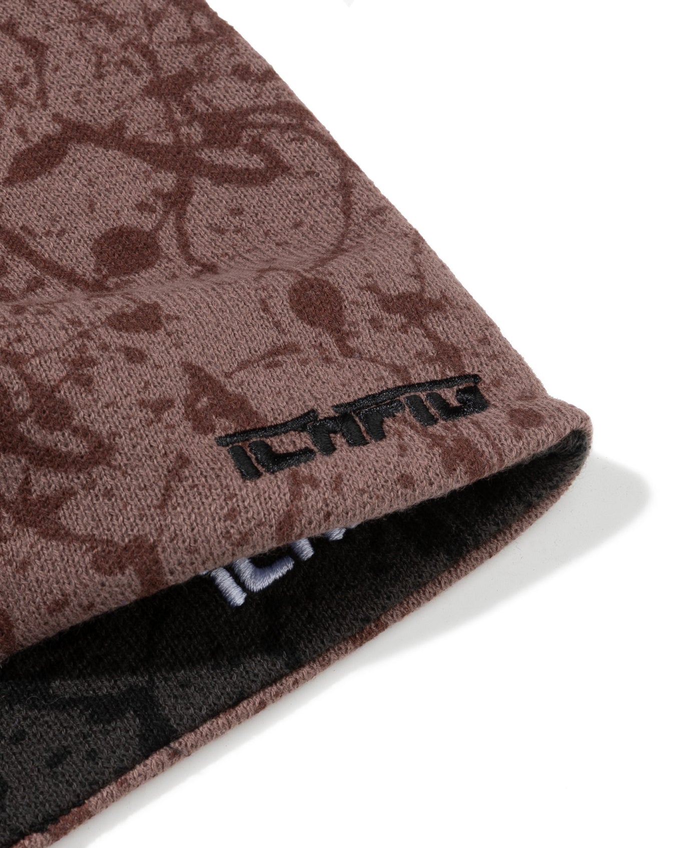 Splatter Reversible Skull Beanie - Black / Umber