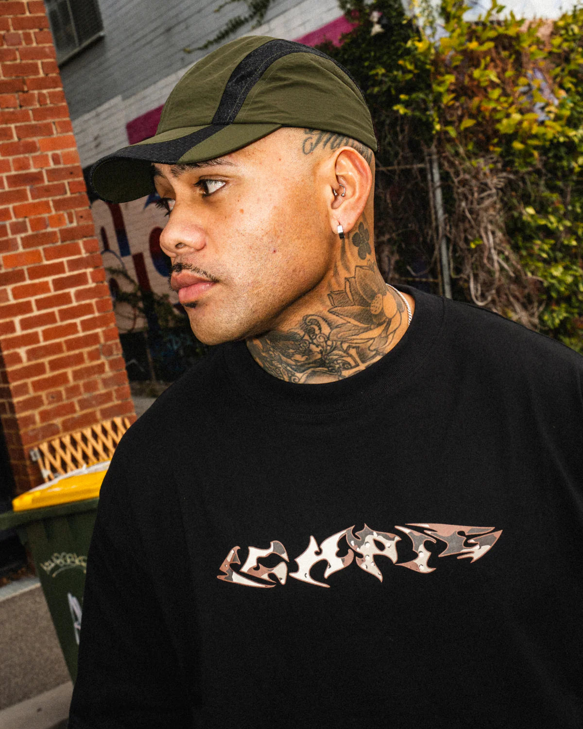 Desert Razor Tee - Black