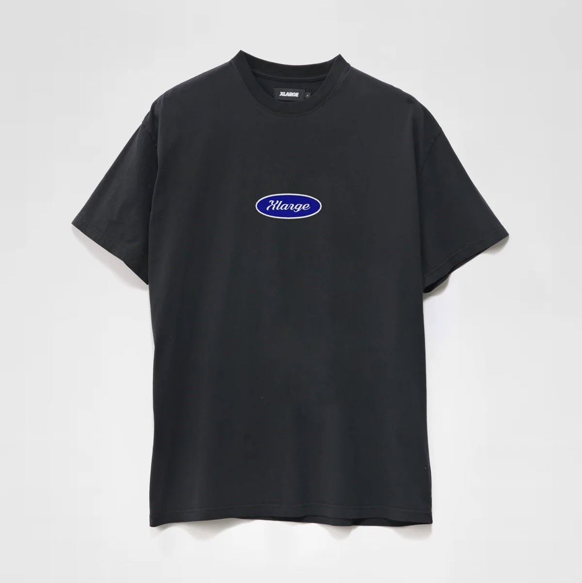 Oval Script SS Tee - Black/Navy