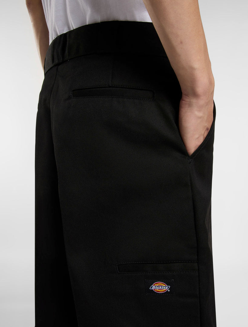 Loose Fit Multi Pocket Short - Black