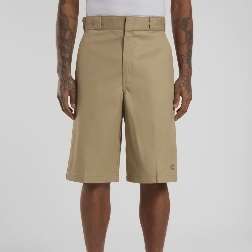 Loose Fit Multi Pocket Short - Khaki