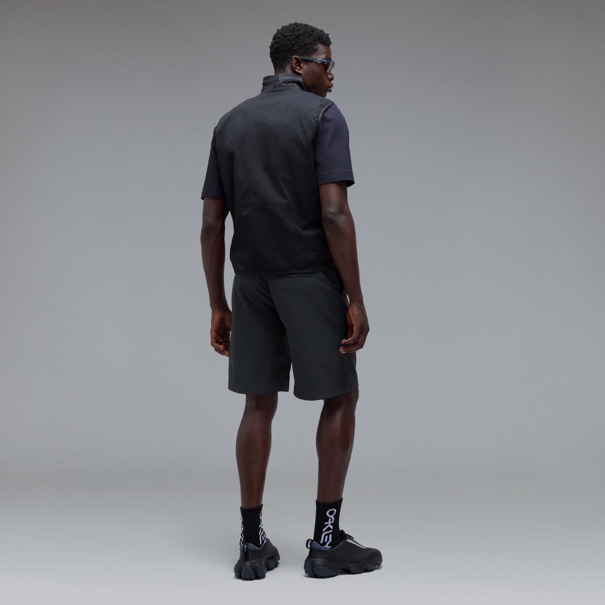 Driven Element Vest - Pitch Black