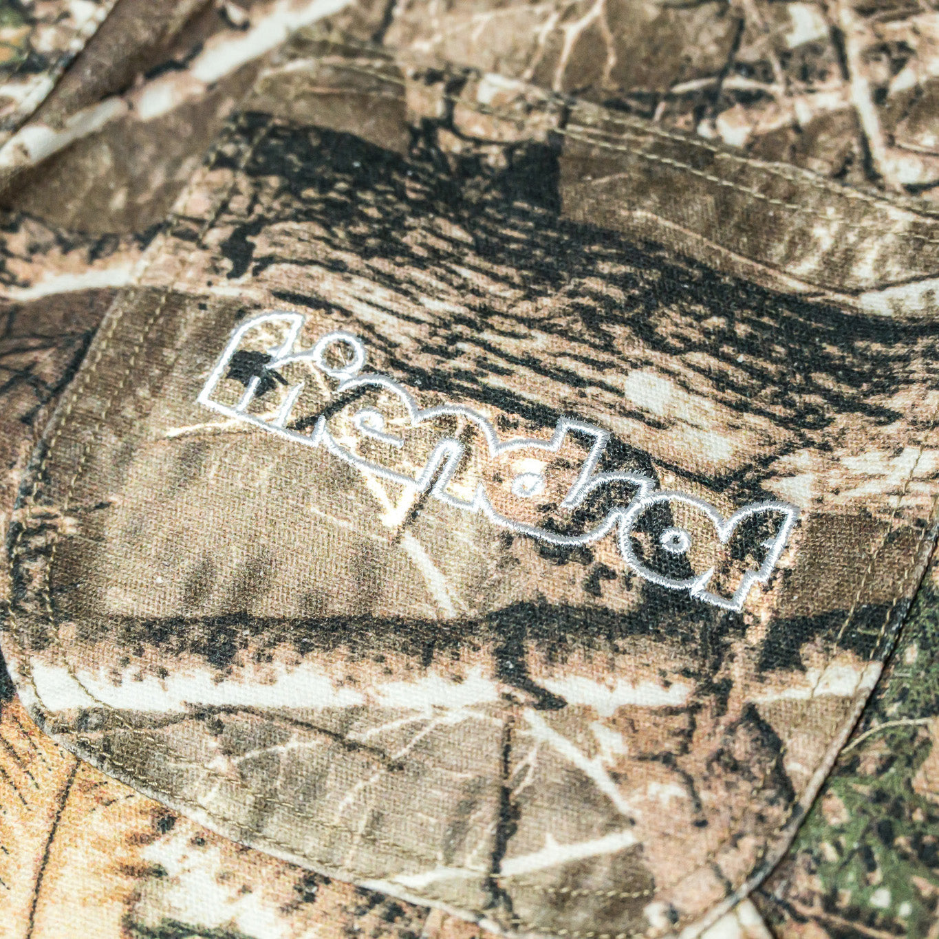 Outline Carpenter Short - Real Camo